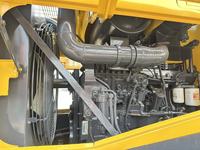Chargeuse sur pneus Komatsu WA380 d'occasion, type chenillé, moteur d'origine japonais puissant, prix réduit, vente de boîte de vitesses, pompe, roulement