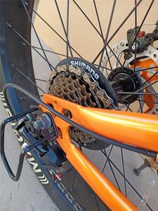 Bicicletta Fat Bike dalla Fabbrica di Tianjin, Cina, Bici con Pneumatici Larghi <span class=keywords><strong>Bianchi</strong></span> e Neri, Bicicletta Fat Bike con Pneumatici Larghi 26x4.0 - Product Image 6