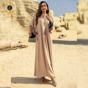 Zaynab mujeres musulmanas vestido Emmes bata alta calidad Abaya nueva <span class=keywords><strong>moda</strong></span> árabe chica últimos diseños de Burqa elegante Abaya - Product Image 1