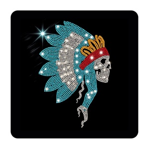 Transferts thermocollants Prêts à poser pour vêtements, motif Tête de <span class=keywords><strong>chef</strong></span> indien avec strass en cristal - Product Image 1