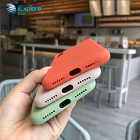 Coque de téléphone IExplore en silicone liquide couleur bonbon avec doublure en microfibre douce au toucher pour iPhone 15 Pro Max 15 Ultra