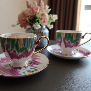 Nouveau produit 2 tasses en céramique nordique rose et verte, ensembles de café de luxe, ensembles de salon, tasses à thé et soucoupes en porcelaine - Product Image 1