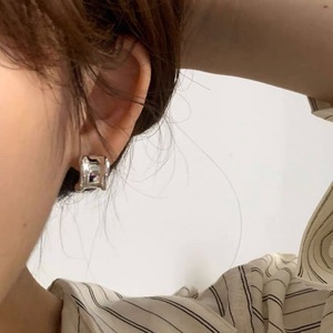 Sterling Silver <b>Cuff</b> <b>Earrings</b> Geometric Minimalist Design Everyday Wear For Women Silver Color YH0022 - Product Image 4