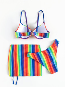 Nuevo Bikini de Playa Sexy a Rayas para Mujer, Estilo Europeo y Americano, Traje de Baño de Tres Piezas, Superventas - Product Image 3
