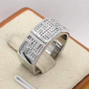 2025 Hot New Foreign Trade Schmuck Großhandel Europäische und amerikanische personal isierte <span class=keywords><strong>Retro</strong></span> Titan Stahlring für Männer und Frauen - Product Image 2