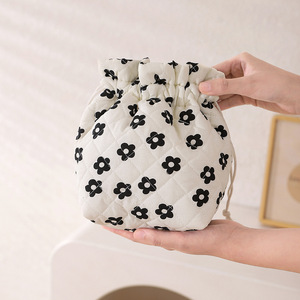 Bolsa de Maquillaje Acolchada de Algodón con Cordón y Forro de Lona, Estética Coqueta, Linda Bolsa de Aseo de Viaje, Bolsa de Regalo para <span class=keywords><strong>Mujer</strong></span> - Product Image 3