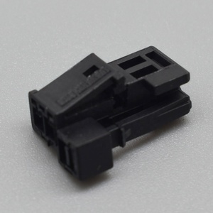 Connecteur de voiture à 2 trous 1418639 avec CAN New C Berlin Tweeter Plug Connector With Terminals - Product Image 4