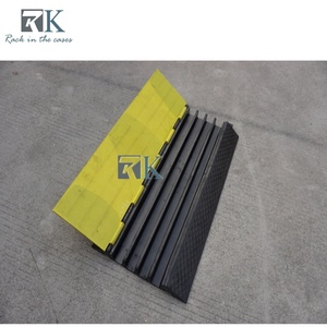 รางเคเบิลยางคุณภาพดี สีเหลืองและสีดำ สำหรับป้องกันสายไฟ - Product Image 4