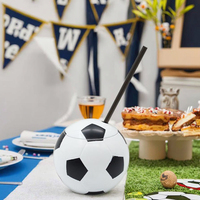 Bouteille d'eau réutilisable en plastique PP en forme de ballon de football, 15 oz, avec couvercle et paille, sûre, anti-corrosion, qualité alimentaire, unisexe, idéale pour les fêtes