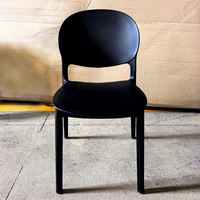 Chaise de salle à manger en plastique PP noir simple italienne, durable, en maille, pour la maison et l'extérieur, restaurants, plages, pubs
