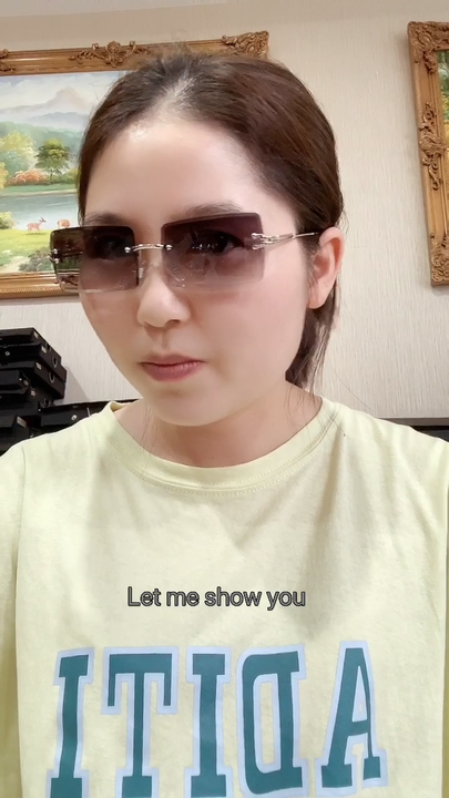2024 Rimless square Sunglasses Women Small Frame Rectangle Fashion