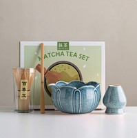 Ensemble de 4 ustensiles à matcha créatifs en forme de fleur, émaillés au four, bol à matcha en céramique, support pour fouet, fouet en bambou, cuillère
