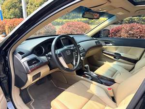 Sedán Usado en Venta, <span class=keywords><strong>Honda</strong></span> Modelo <span class=keywords><strong>2012</strong></span>, Octava Generación <span class=keywords><strong>Accord</strong></span> 2.0 SE, 5 Asientos, Gasolina, Automático, R16, Volante a la Izquierda, Jiben Auto - Product Image 5