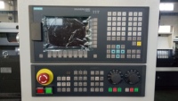 Tour horizontal à un seul brocheur avec système de commande numérique CNC, machine numérique de moyenne capacité à vendre
