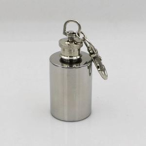 Mini-flacon isotherme en acier inoxydable avec isolation thermique et accessoire porte-clés - Product Image 5