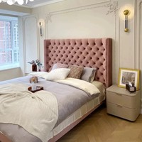 Lit capitonné de luxe en velours doux - Cadre en bois rembourré moderne, écologique et durable, design confortable avec boutons en losange