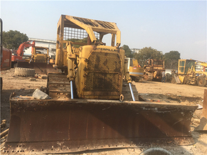 Bulldozer sur chenilles Caterpillar D7G d'occasion en bon état, modèle 2023, capacité de bulldozing de 8,6 m, puissance de 90 CV, 25000 kg - Product Image 2