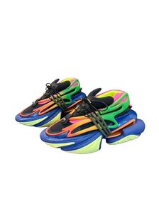 Luxurious Design Trend Sports Shoes of High Quality for Men. One-piece Stylish Trend Basketball and Skateboard <b>Training</b> Shoes. - Product Image 4