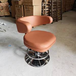 Chaises de casino en cuir véritable, design moderne, réglables et pivotantes, avec structure métallique durable, confortables pour la salle à manger et l'appartement - Product Image 3