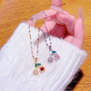 Collier à pampilles trèfle à quatre feuilles porte-bonheur, micro-pavé entièrement orné <span class=keywords><strong>de</strong></span> strass, chaîne <span class=keywords><strong>de</strong></span> clavicule florale haut <span class=keywords><strong>de</strong></span> gamme, brillante, <span class=keywords><strong>de</strong></span> luxe léger et tendance - Product Image 1