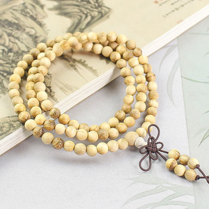 Perles de prière bouddhistes en bois parfumé au lait, 108 perles de 6mm, multi-brins, style chinois, bijoux pour femmes - Product Image 2