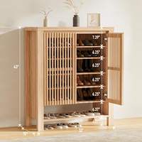 Meuble à chaussures moderne en bois de 43 pouces avec portes à lattes, 8 étagères réglables, et étagère inférieure ouverte, facile à assembler, gain de place, pour la maison et l'hôtel