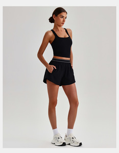 Ensemble de yoga 2 pièces pour <span class=keywords><strong>femme</strong></span> : Haut de <span class=keywords><strong>sport</strong></span> à col carré et <span class=keywords><strong>short</strong></span> de course couleur unie, coupe ajustée pour l'entraînement et la gym - Product Image 2