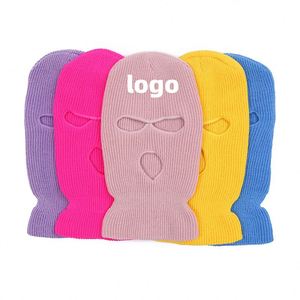 Pasamontañas de punto personalizado de calidad al por mayor con bordado, cubre rostro completo, 3 orificios, para esquí, gorro de invierno para hombres y mujeres - Product Image 1