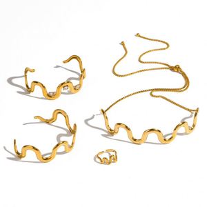 Conjunto de collar y aretes para mujer de 6 piezas en aleación metálica chapada en oro estilo europeo-americano con diseño geométrico. - Product Image 4