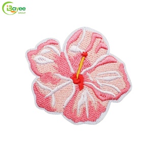 Eco-Friendly Sweet Taste pink love Embroidered Patch Cloth Iron-On Patches Valentine's Day Dress Decorative Patches for Clothing - Product Image 3