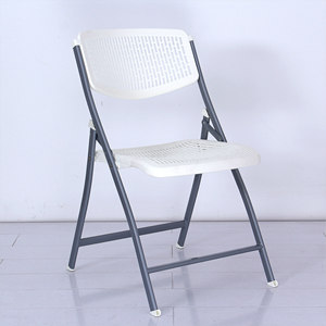 Sillas Plegables Económicas de Fábrica al por Mayor, <span class=keywords><strong>Silla</strong></span> Plegable de Plástico y Metal Negra Transpirable para Eventos - Product Image 4