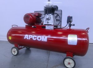 Compresor de Aire de Pistón de Alto Flujo APCOM 1.05m³/min 1.25MPa 7.5KW 10HP con Tanque de 500L para Uso Industrial y en Talleres en venta - Product Image 2