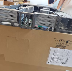เซิร์ฟเวอร์แร็ค 2488H V6 2U สี่ซ็อกเก็ต DDR4 สำหรับฐานข้อมูลและการจำลองเสมือน - Product Image 6