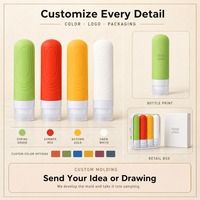 Ensemble de bouteilles de voyage en silicone de 90 ml avec support en fil métallique, logo personnalisé, conforme TSA, pour le camping et la randonnée, fabriqué en usine OEM