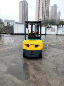 Montacargas Komatsu de 3 Toneladas, Elevador Hidráulico Eléctrico, Montacargas Diésel, Válvula de Control, Barra de Extensión de Transmisión - Product Image 3