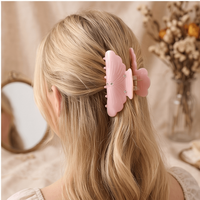 Elegante Pinza para el Cabello de Acetato de Celulosa con Diseño Festoneado y Decoración de Diamantes de Imitación para Fijar el Peinado de Mujer 221138