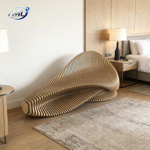 Banco de Espera Curvo de Madera Sólida para Espacios Públicos, Talleres, Entradas, Supermercados, Bares, Centros Comerciales, Escuelas y Parques - Product Image 3