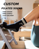 Chaussettes de yoga personnalisées en jacquard noir avec grip et rayures blanches, motif palmier, chaussettes antidérapantes personnalisées