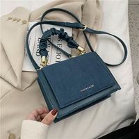 Sac à bandoulière en forme de demi-lune, couleur unie, sac à main en cuir PU pour femme, avec fermeture à glissière
