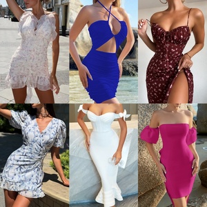 Basso MOQ 2024 vendita a buon mercato <span class=keywords><strong>abbigliamento</strong></span> <span class=keywords><strong>donna</strong></span> <span class=keywords><strong>abbigliamento</strong></span> alla rinfusa negozio all'ingrosso <span class=keywords><strong>abbigliamento</strong></span> top vestito vestiti usati - Product Image 5