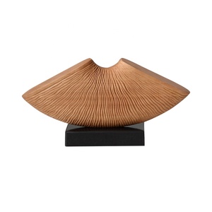 Sculpture moderne personnalisée <span class=keywords><strong>en</strong></span> <span class=keywords><strong>bois</strong></span> résine de fibre de verre métal artisanat hôtel décor maison oeuvre abstraite sculptée art de bureau <span class=keywords><strong>en</strong></span> <span class=keywords><strong>bois</strong></span> - Product Image 4