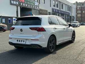 Volkswagen <span class=keywords><strong>Golf</strong></span> 280 <span class=keywords><strong>R</strong></span> Line Lite 2023, toit ouvrant, sièges en cuir, sièges chauffants, peinture d'origine - Product Image 6