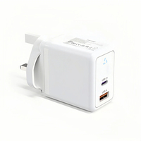 Mini Cargador GaN de 65W con Enchufe Estándar del Reino Unido, Múltiples Puertos, Alta Potencia, Carga Rápida, Adaptador para Teléfonos Inteligentes y Portátiles, Venta al Por Mayor