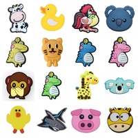 Breloques de chaussures animaux en PVC souple, mignonnes et très prisées, pour fans – Vente en gros de décorations et accessoires pour chaussures à l'effigie d'animaux de dessin animé