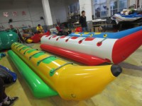 Bateau banane gonflable à dix places, bateau tractable pour parc aquatique