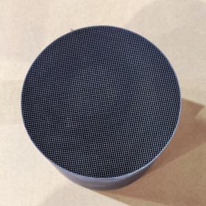 带有欧<span class=keywords><strong>2</strong></span> <span class=keywords><strong>3</strong></span> 4 5 6排放标准卡车排气催化转化器的蜂窝基材整块催化转化器 - Product Image 6