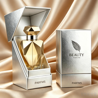 Boîte d'emballage de parfum haut de gamme avec estampage à chaud et doublure en soie pour flacon de 50 ml