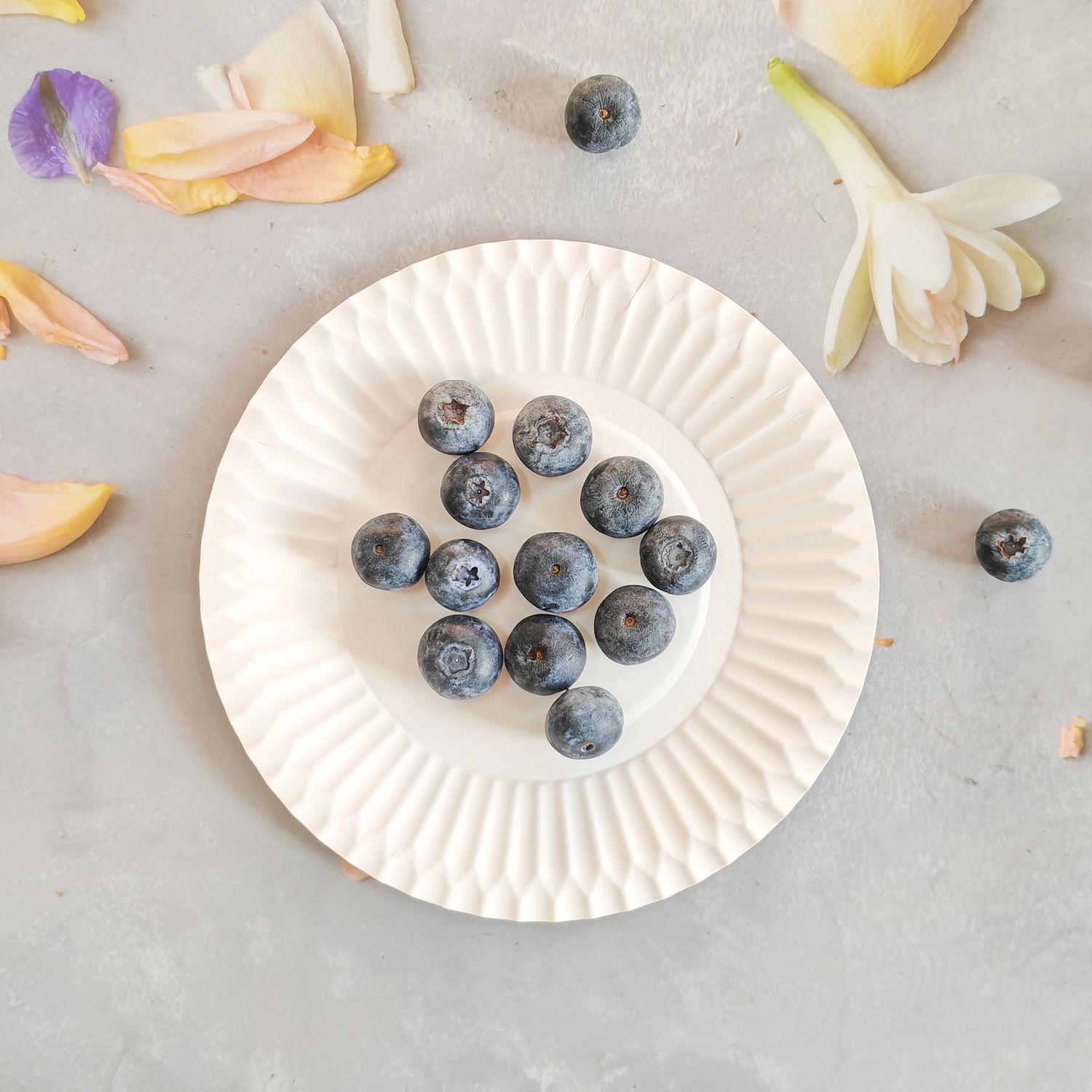 141mm 5.5'' Flat Paper Plate Customizable Party Tableware Set Sweet Dishes Large Paper Plates Disposable Round Paper Plates