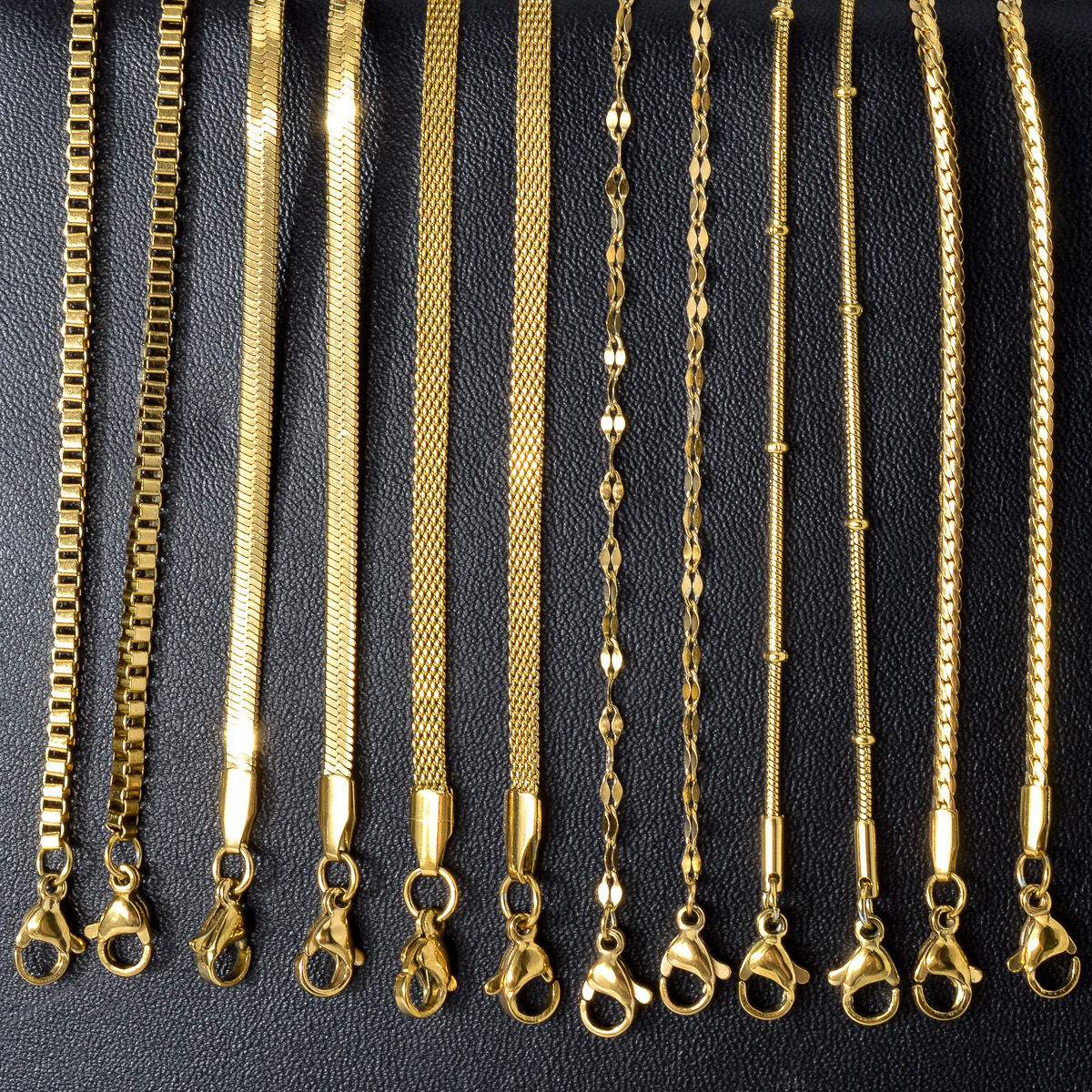 สร้อยคอแบบผสม