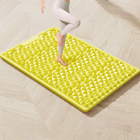 Tapis d'acupression coloré 2026 pour le yoga, la méditation, le soulagement des douleurs dorsales et la relaxation musculaire, coussin de massage des pieds pour usage domestique et fitness intensif